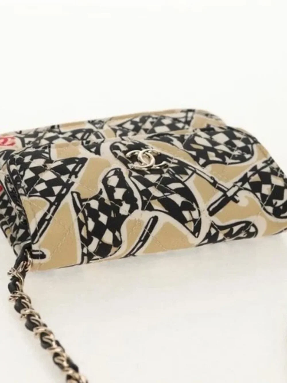 CHANEL Matelasse Chain Shoulder Bag Satin Beige Gold CC Auth 145067SAM